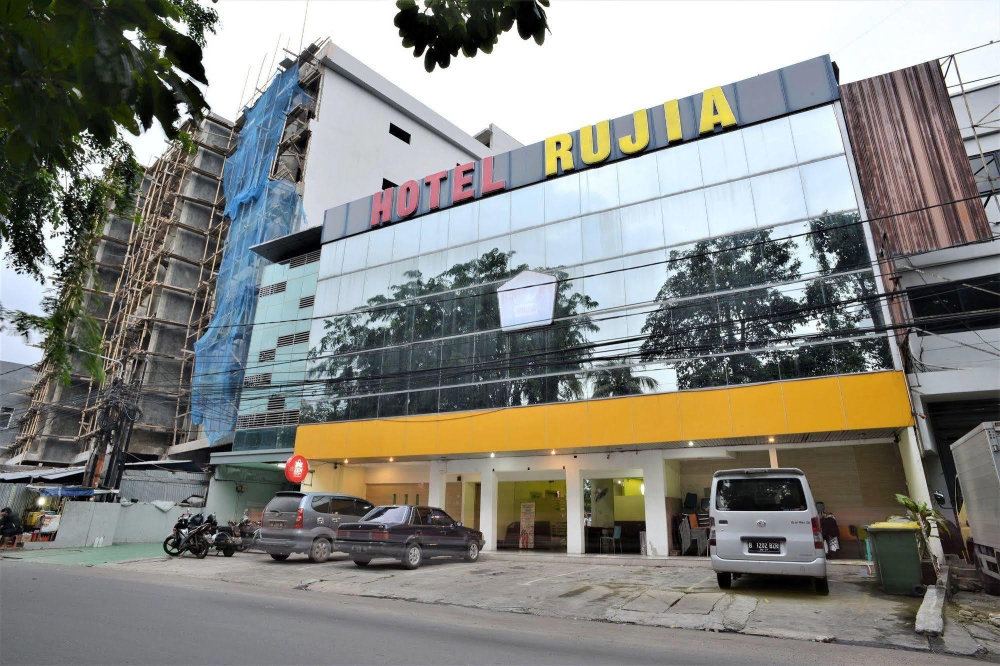 Zen Rooms Rujia Pecenongan Jakarta Exterior foto